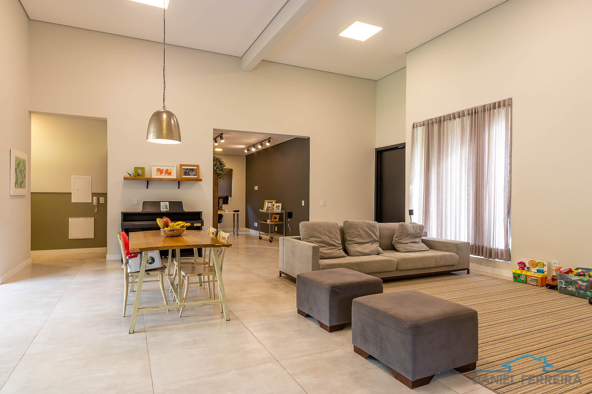 Foto do imóvel: Casa de Condomínio com 3 Quartos à Venda, 240 m² em Setor Habitacional Tororó (Jardim Botânico) - Brasília