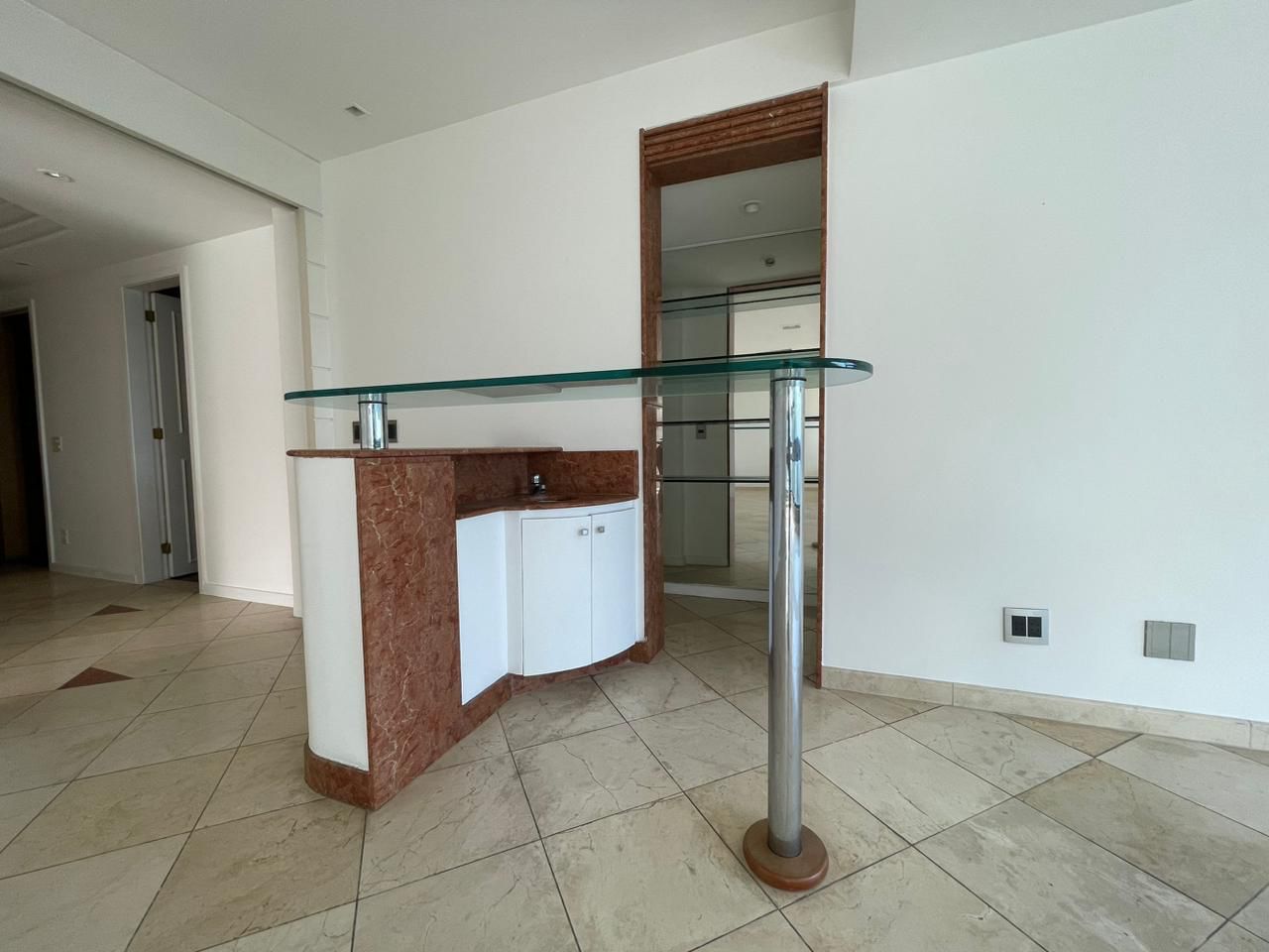 Apartamento com 3 Quartos à Venda, 220 m²em Barra da Tijuca - Rio de Janeiro