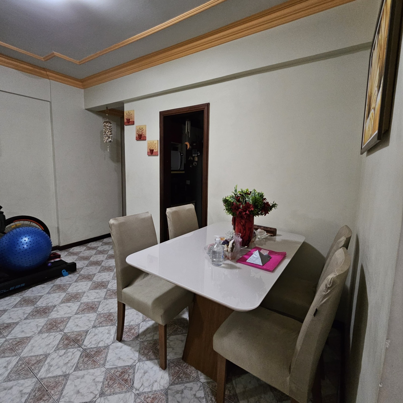Imagem Apartamento com 3 Quartos à Venda, 88 m²em Pedreira - Belém