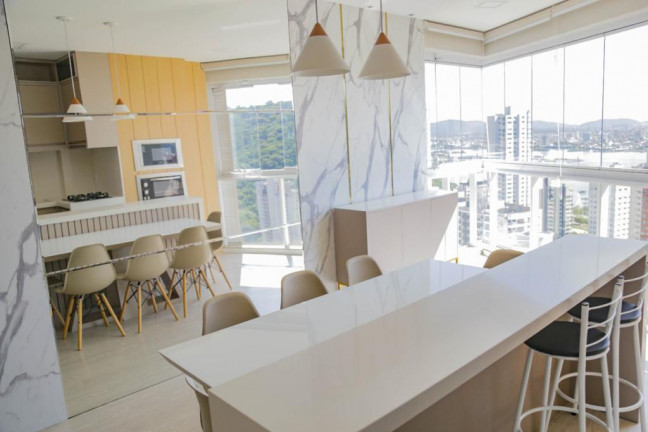 Imagem Apartamento com 2 Quartos à Venda, 74 m² em Fazenda - Itajaí