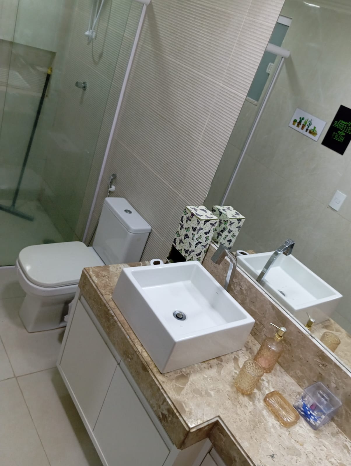 Imagem Casa de Condomínio com 3 Quartos para Alugar, 200 m²em Parque das Nações - Parnamirim