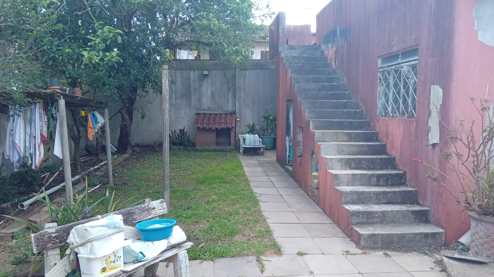 Imagem Casa com 2 Quartos à Venda, 110 m²em Guarujá - Porto Alegre