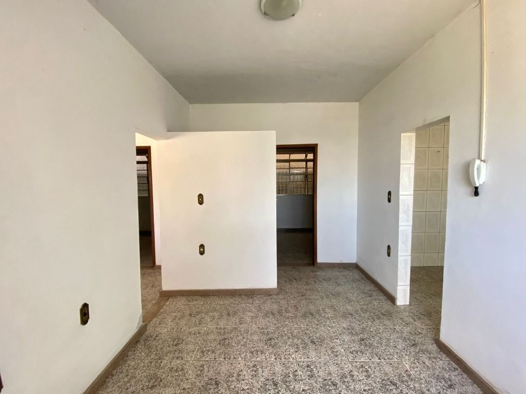Foto do imóvel: Casa com 2 Quartos à Venda, 110 m² em Planalto - Belo Horizonte Foto do imóvel: Casa com 2 Quartos à Venda, 110 m² em Planalto - Belo Horizonte