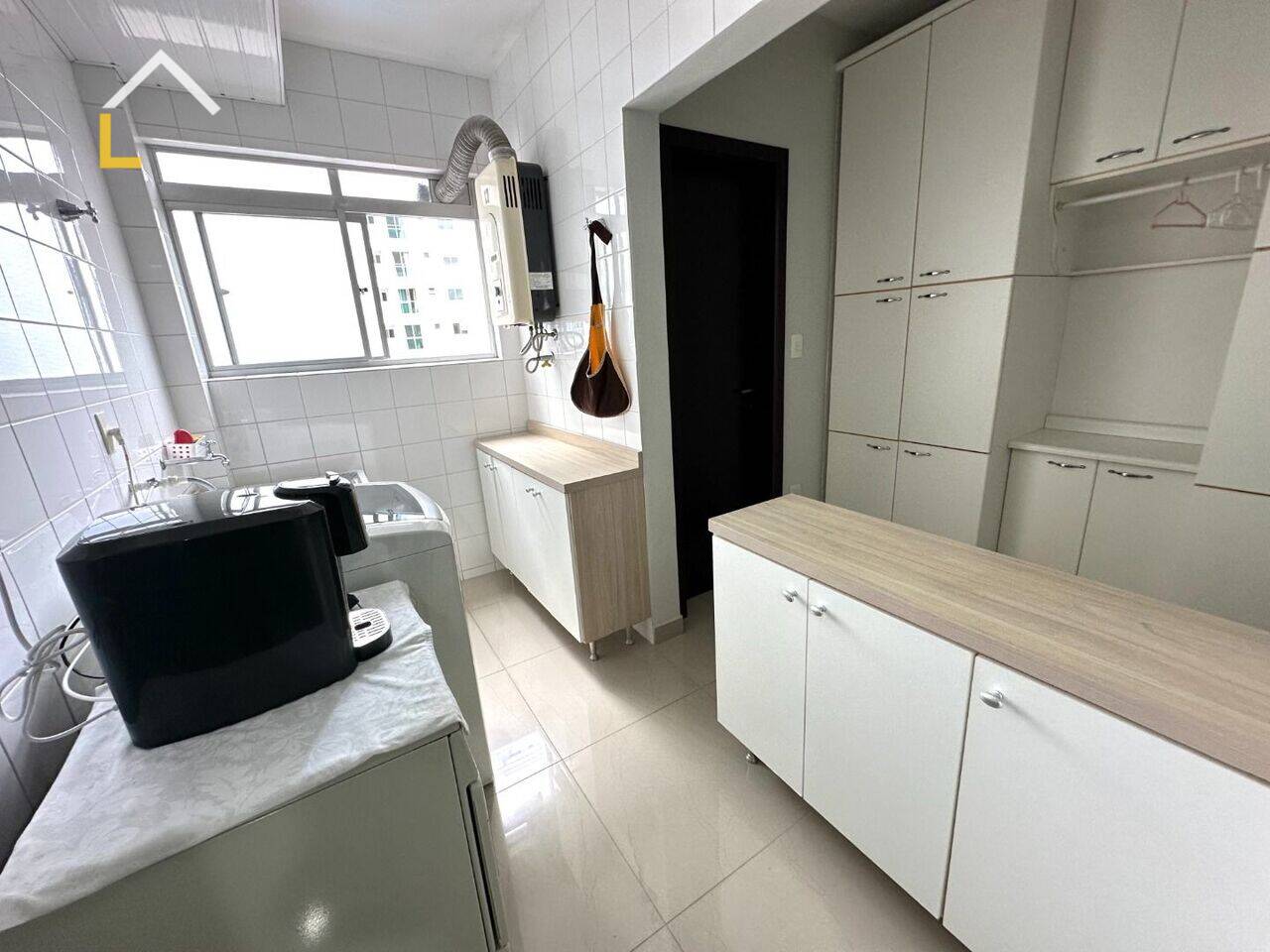 Imagem Apartamento com 3 Quartos à Venda, 129 m²em CENTRO - Joinville