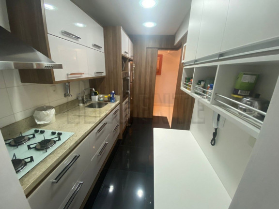 Imagem Apartamento com 2 Quartos à Venda, 101 m² em Centro - Florianópolis