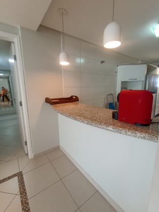 Imagem Apartamento com 4 Quartos para Temporada, 215 m²em Riviera - Bertioga