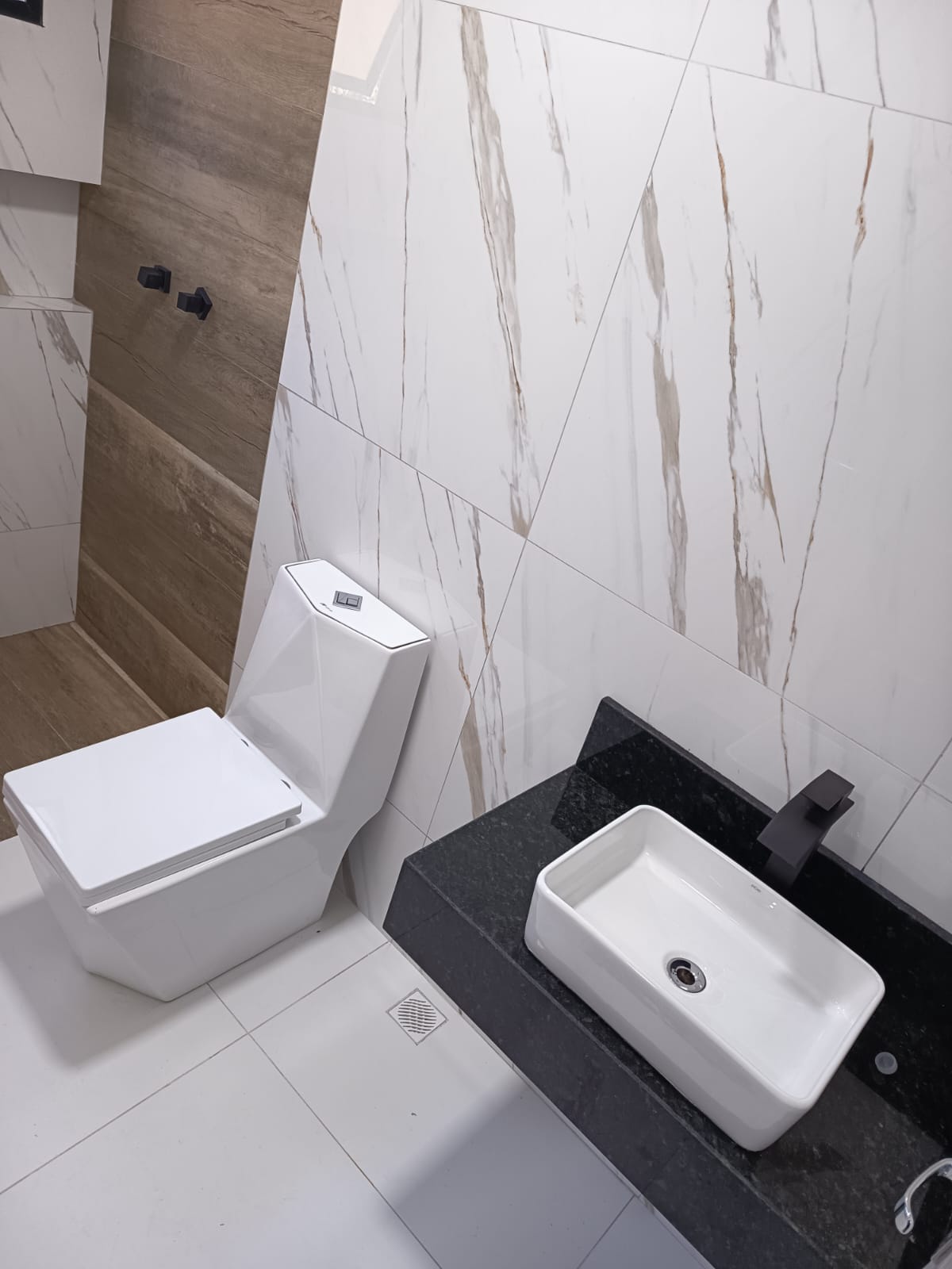 Foto do imóvel: Sobrado com 3 Quartos à Venda, 220 m² em Jardim Paulista - Atibaia