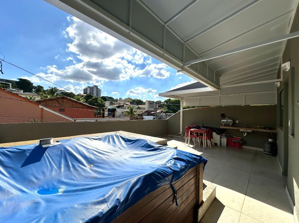 Foto do imóvel: Casa com 3 Quartos à Venda, 122 m² em Planalto - Belo Horizonte