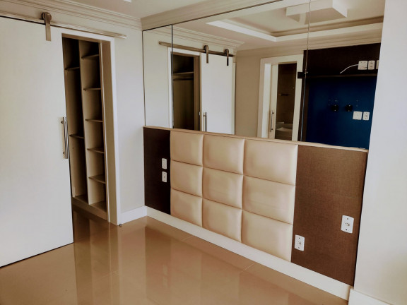 Imagem Apartamento com 3 Quartos à Venda, 119 m² em Candeal - Salvador