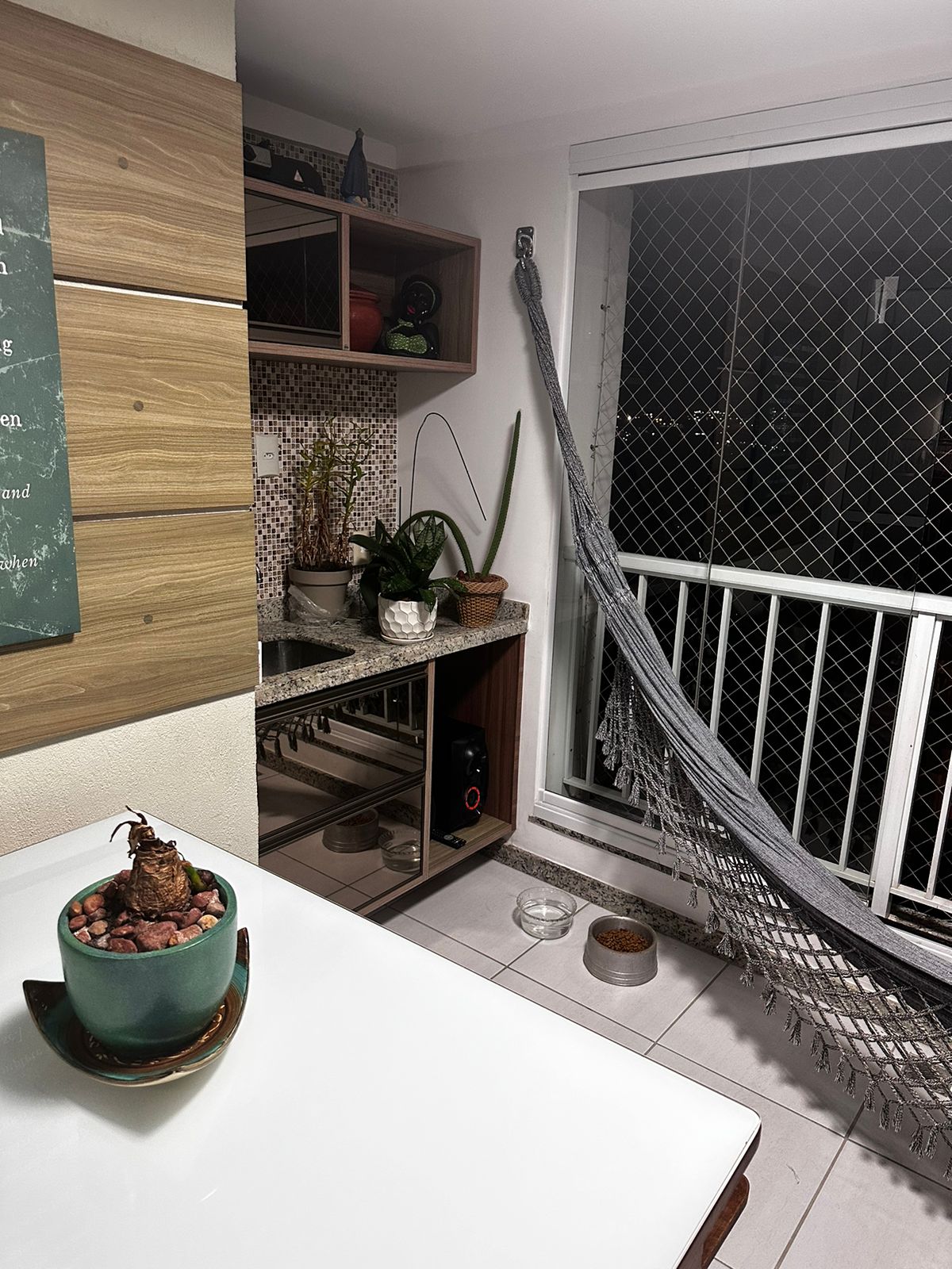 Imagem Apartamento com 3 Quartos à Venda, 77 m²em Pituaçu - Salvador