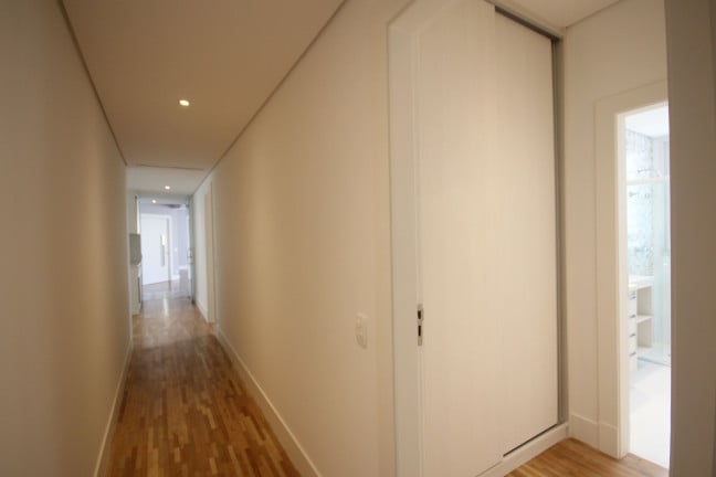 Apartamento com 3 Quartos à Venda, 244 m² em Vila Uberabinha - São Paulo