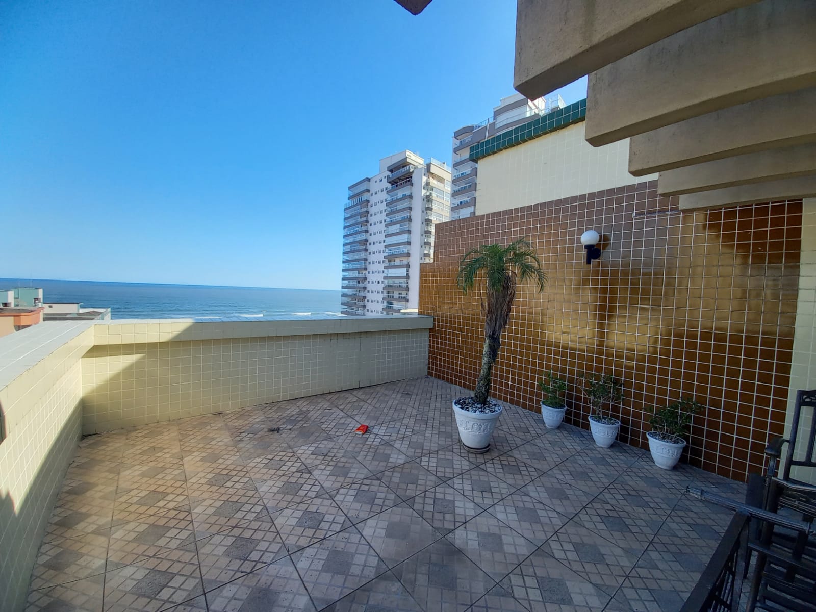 Foto do imóvel: Cobertura com 4 Quartos à Venda, 400 m²em Canto do Forte - Praia Grande