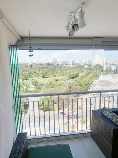 Imagem Apartamento com 2 Quartos à Venda, 65 m²em Santo Amaro - São Paulo