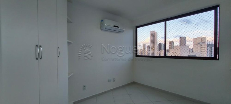 Imagem Apartamento com 4 Quartos à Venda, 137 m² em Boa Viagem - Recife