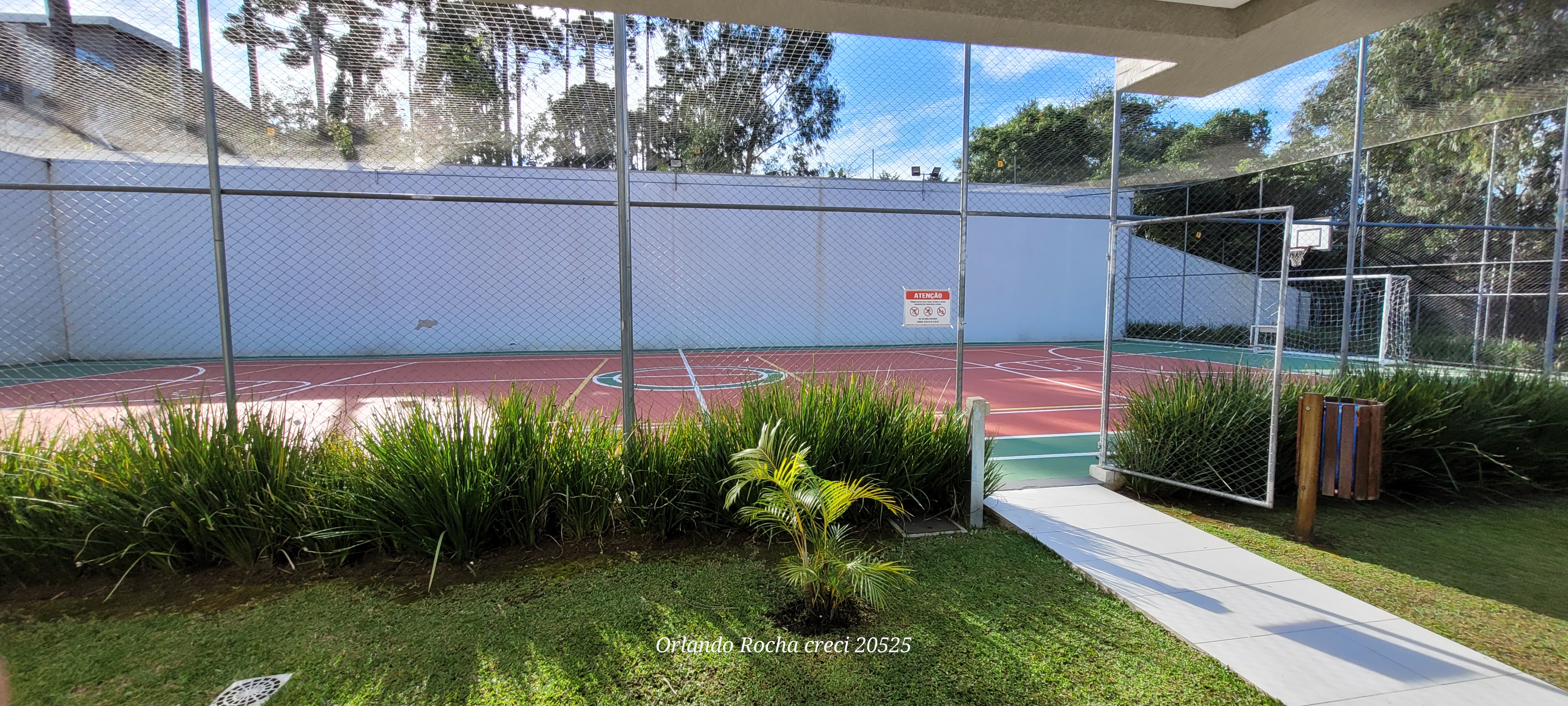 Imagem Terreno em Condomínio à Venda, 166 m²em Bairro Alto - Curitiba