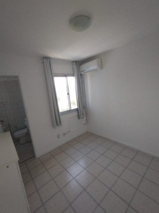 Imagem Apartamento com 3 Quartos para Alugar, 76 m² em Barra da Tijuca - Rio de Janeiro