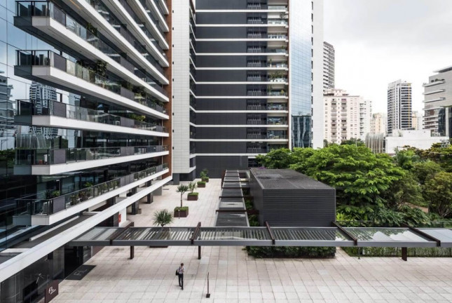Imagem Loft com 1 Quarto à Venda ou Locação, 66 m² em Vila Olímpia - São Paulo