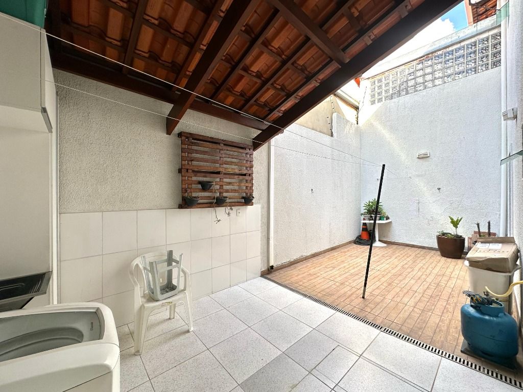 Foto do imóvel: Casa com 3 Quartos à Venda, 122 m² em Planalto - Belo Horizonte