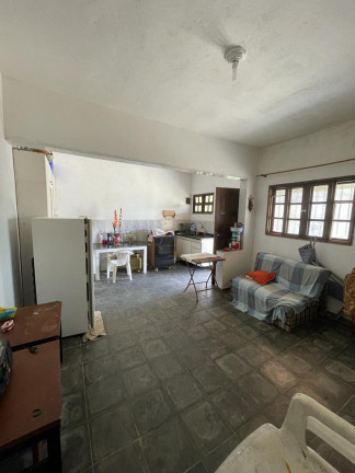 Imagem Casa com 2 Quartos à Venda, 50 m² em Jd. Palmeiras - Itanhaém