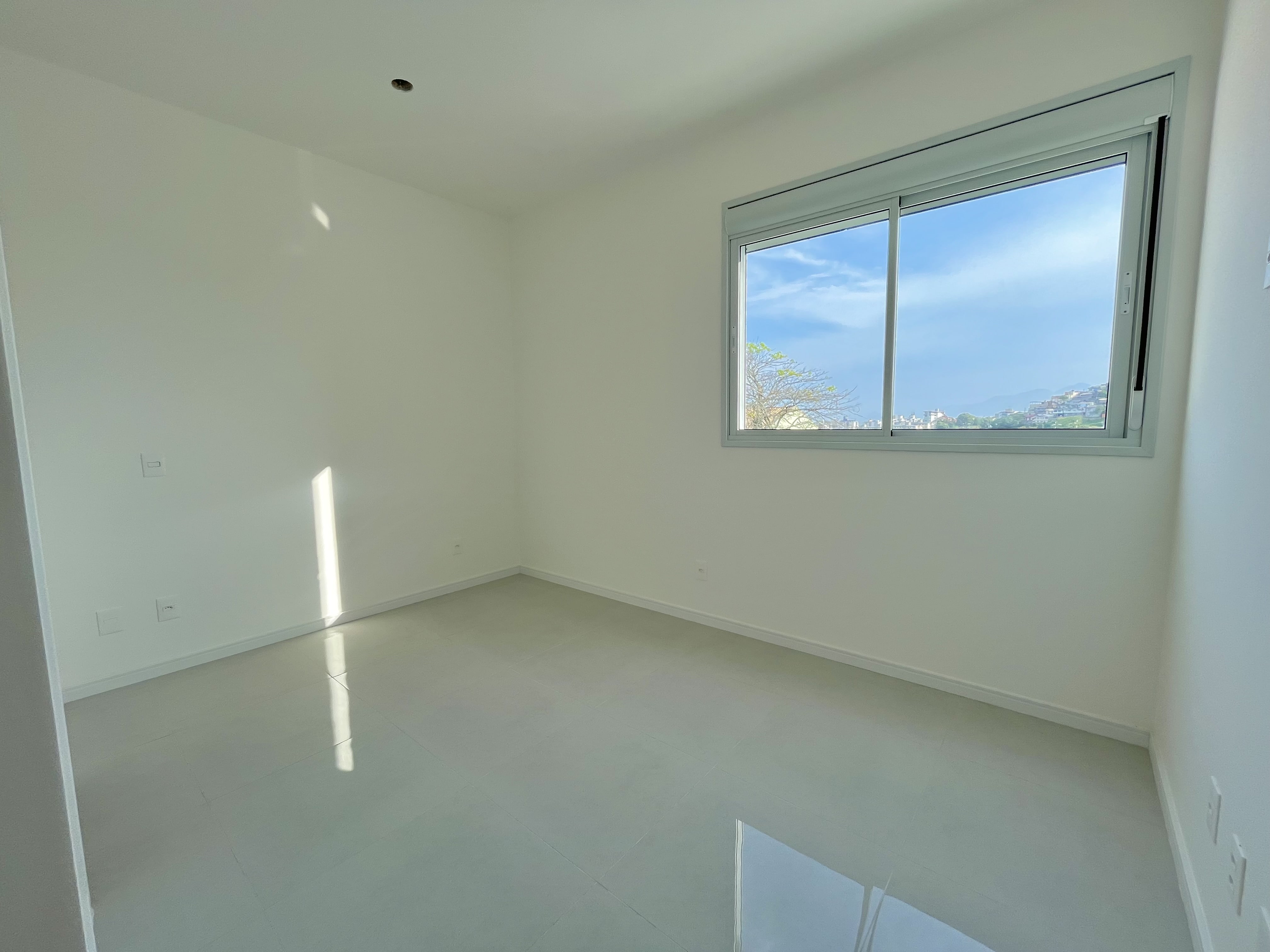 Imagem Apartamento com 3 Quartos à Venda, 86 m²em Estreito - Florianópolis
