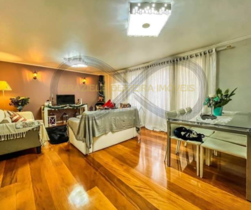 Imagem Casa com 4 Quartos à Venda, 100 m² em Granja Guarani - Teresópolis
