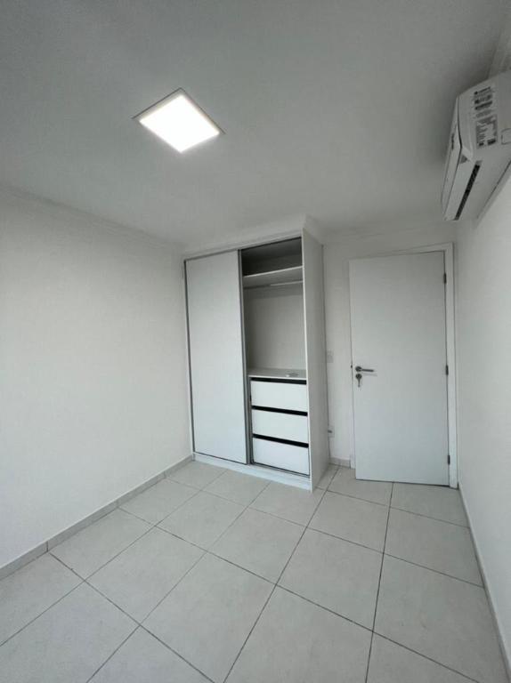 Imagem Apartamento com 2 Quartos para Alugar, 50 m²em Barra de Jangada - Jaboatão dos Guararapes