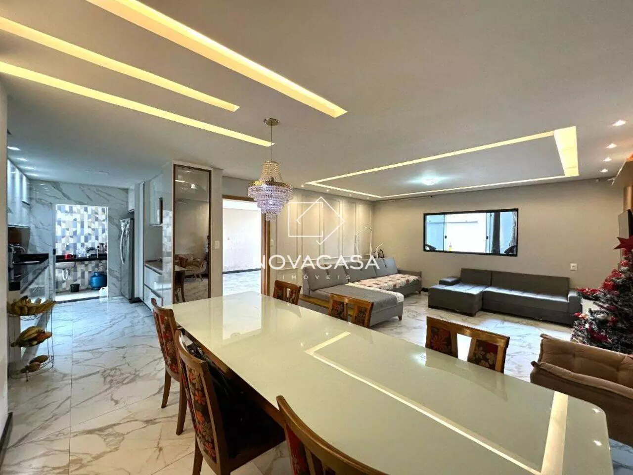 Foto do imóvel: Casa com 5 Quartos à Venda, 250 m² em Rio Branco - Belo Horizonte Foto do imóvel: Casa com 5 Quartos à Venda, 250 m² em Rio Branco - Belo Horizonte