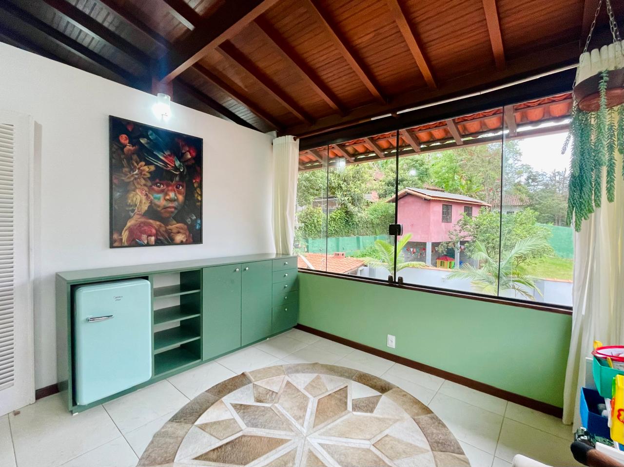 Foto do imóvel: Casa com 6 Quartos à Venda, 262 m²em Albuquerque - Teresópolis