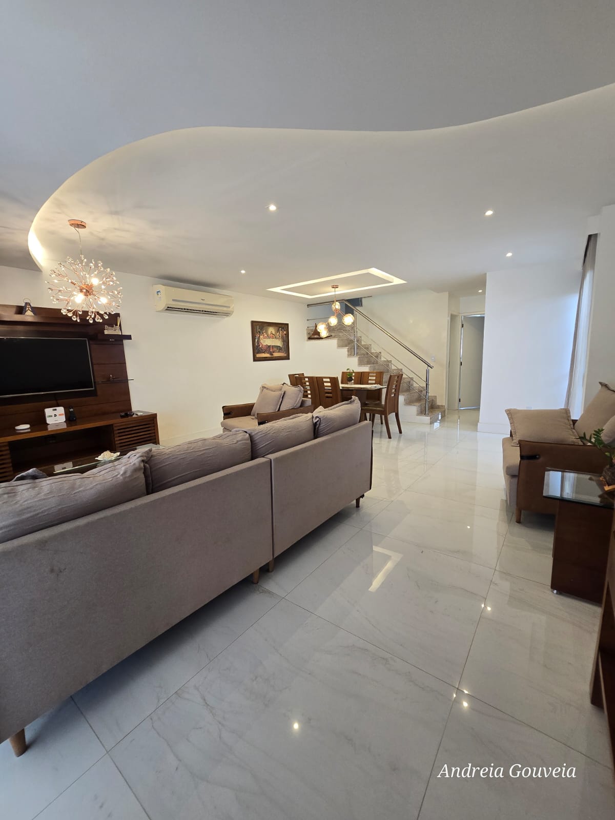 Foto do imóvel: Casa com 5 Quartos à Venda, 268 m² em Recreio dos Bandeirantes - Rio de Janeiro