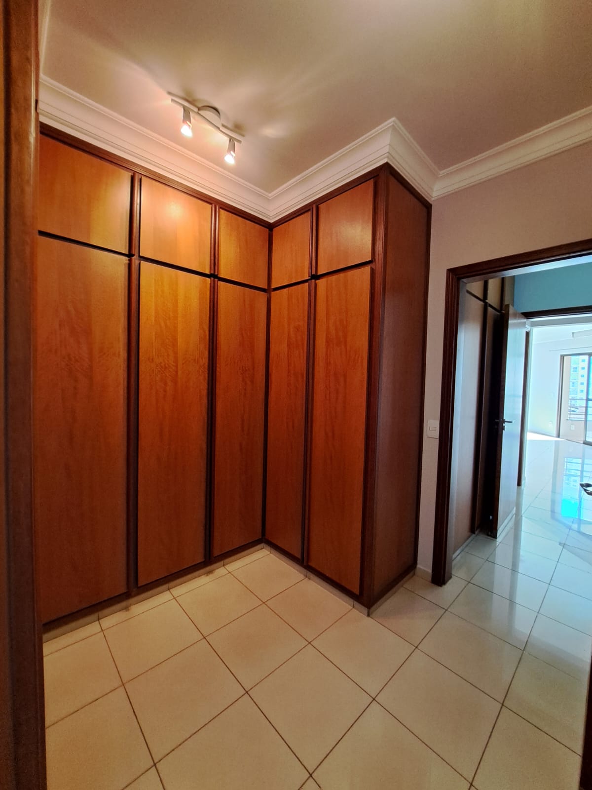 Imagem Apartamento com 3 Quartos para Alugar, 141 m²em Nova Aliança - Ribeirão Preto