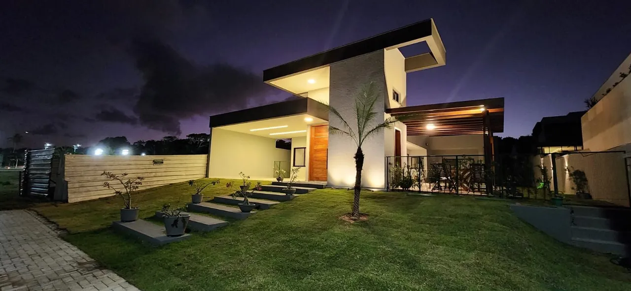 Foto do imóvel: Casa de Condomínio com 3 Quartos à Venda, 210 m²em Cajupiranga - Parnamirim