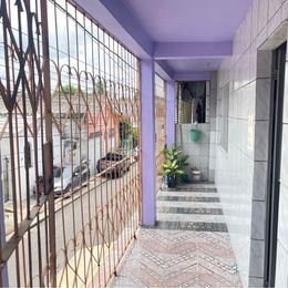Imagem Casa com 2 Quartos à Venda, 176 m²em Alvorada - Manaus