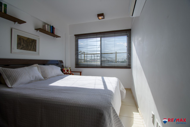 Imagem Apartamento com 2 Quartos à Venda, 81 m²em Stella Maris - Salvador