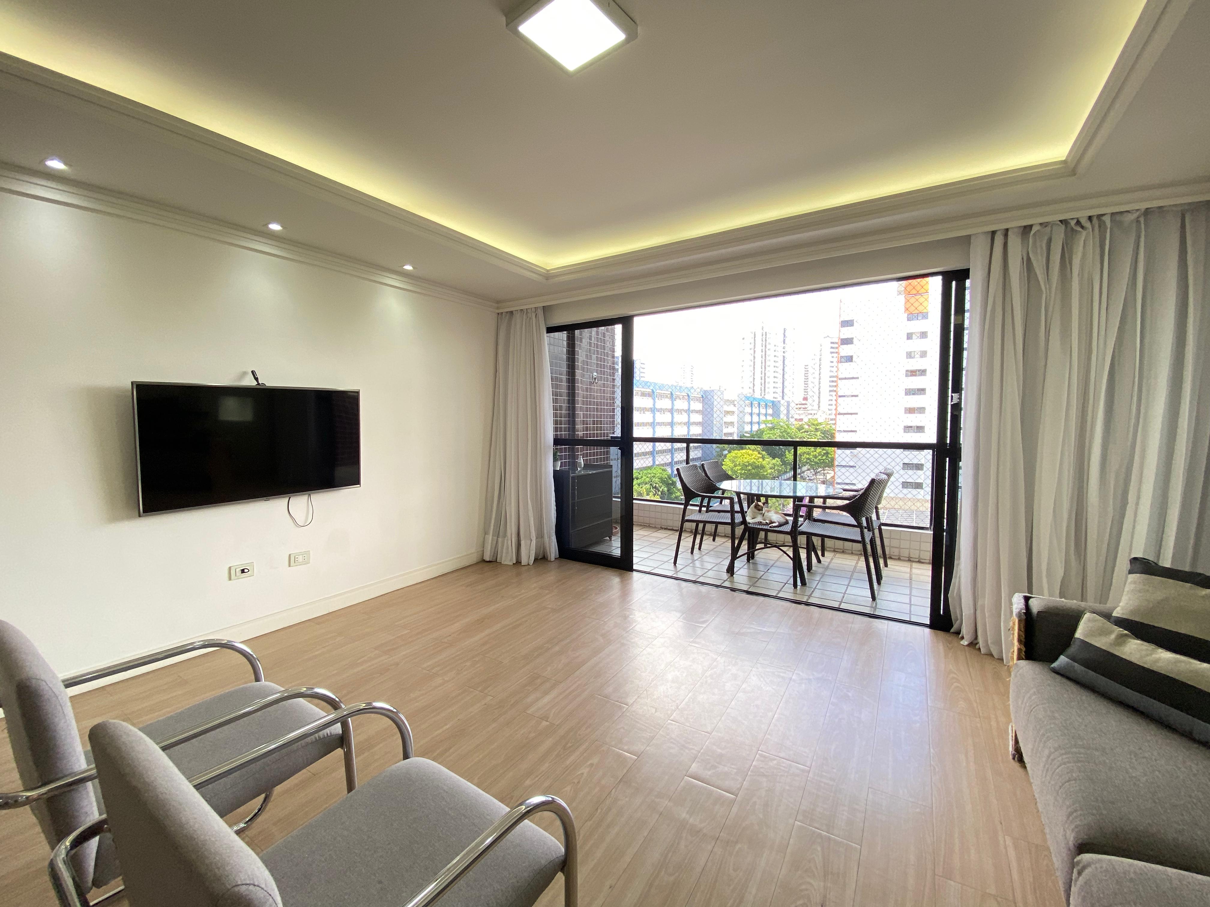 Imagem Apartamento com 3 Quartos à Venda, 140 m²em Boa Viagem - Recife