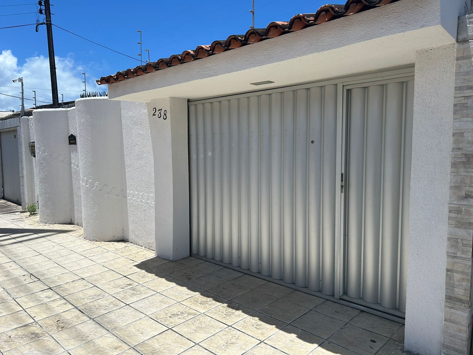Imagem Casa com 3 Quartos para Alugar, 322 m²em Poço - Maceió