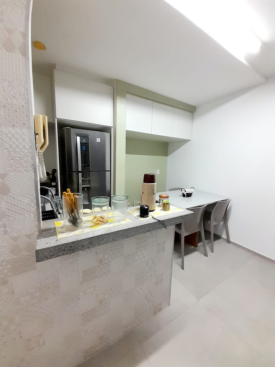 Imagem Apartamento com 2 Quartos à Venda, 45 m²em Itaperi - Fortaleza