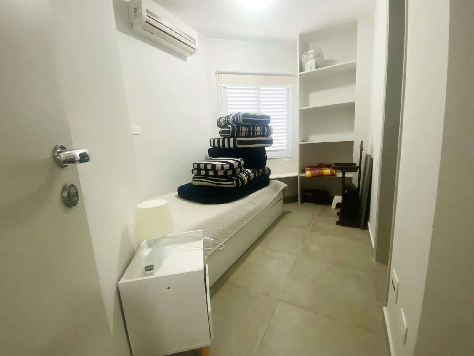 Imagem Apartamento com 4 Quartos para Temporada, 122 m²em Riviera - Bertioga