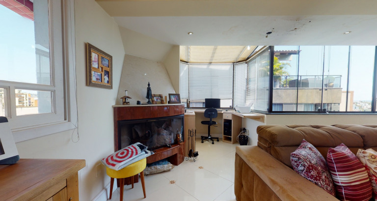 Apartamento com 2 Quartos à Venda, 150 m² em Petrópolis - Porto Alegre
