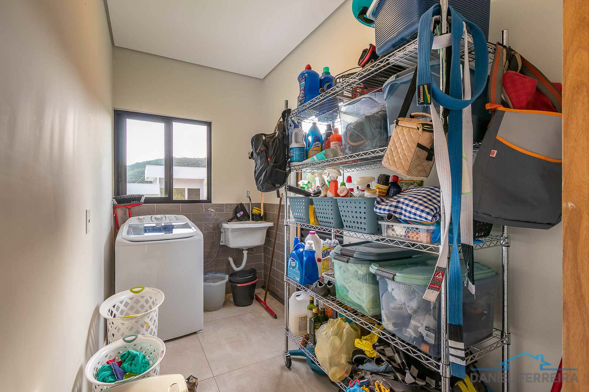 Foto do imóvel: Casa de Condomínio com 3 Quartos à Venda, 240 m² em Setor Habitacional Tororó (Jardim Botânico) - Brasília