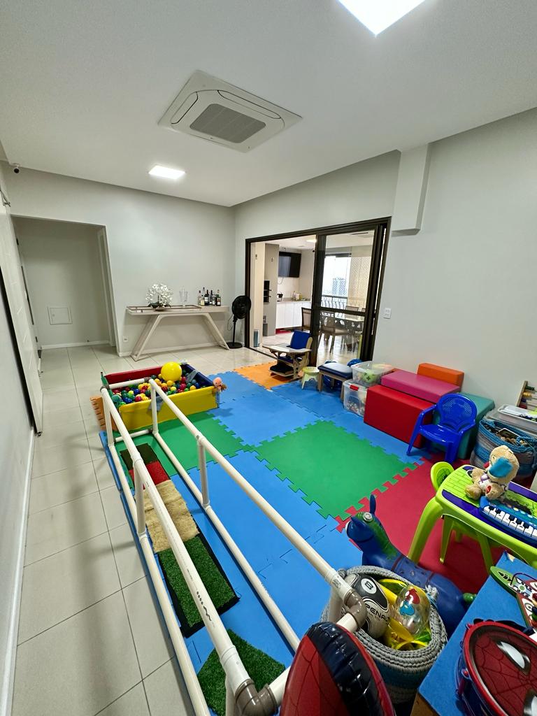 Imagem Apartamento com 4 Quartos à Venda, 155 m²em Batista Campos - Belém