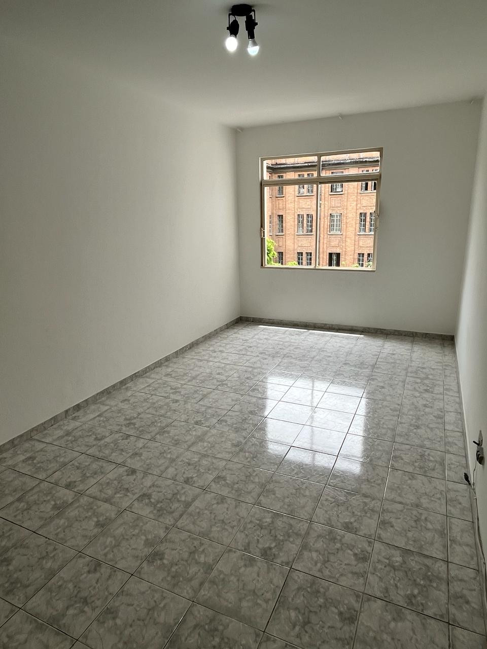 Apartamento com 1 Quarto à Venda, 42 m²em Vila Buarque - São Paulo