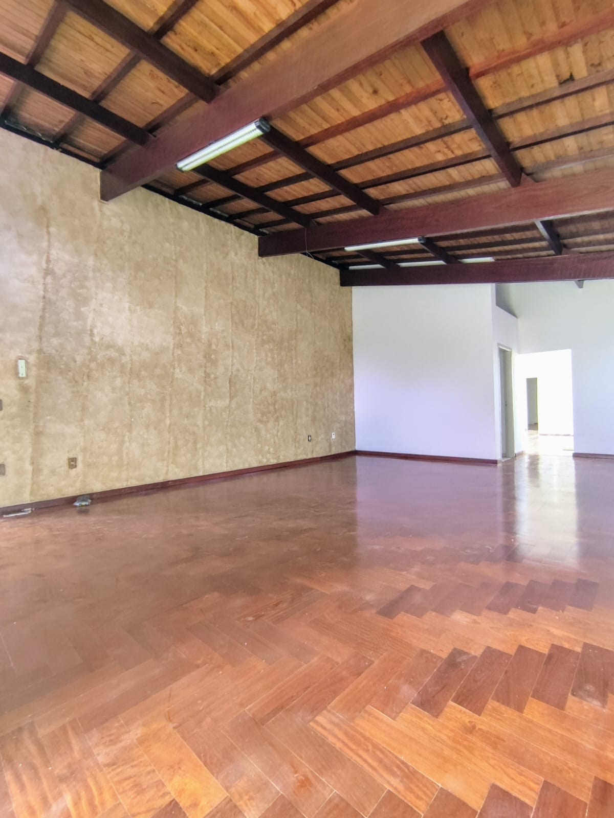 Imagem Casa com 4 Quartos à Venda, 490 m²em Jardim das Samambaias - Jundiaí