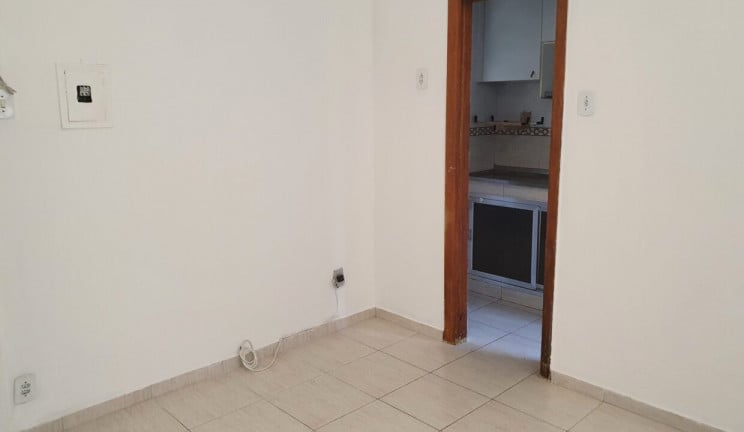 Imagem Apartamento com 1 Quarto para Alugar, 30 m² em Leme - Rio de Janeiro