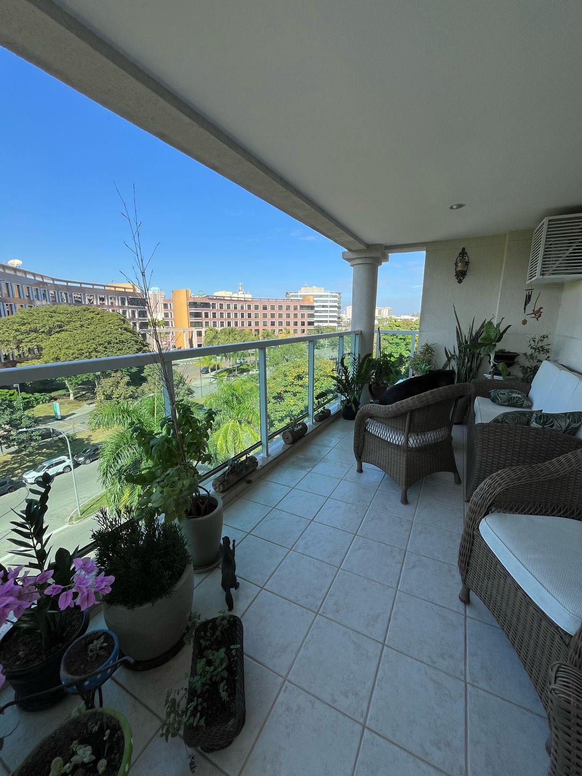 Foto do imóvel: Apartamento com 4 Quartos à Venda, 120 m² em Barra da Tijuca - Rio de Janeiro
