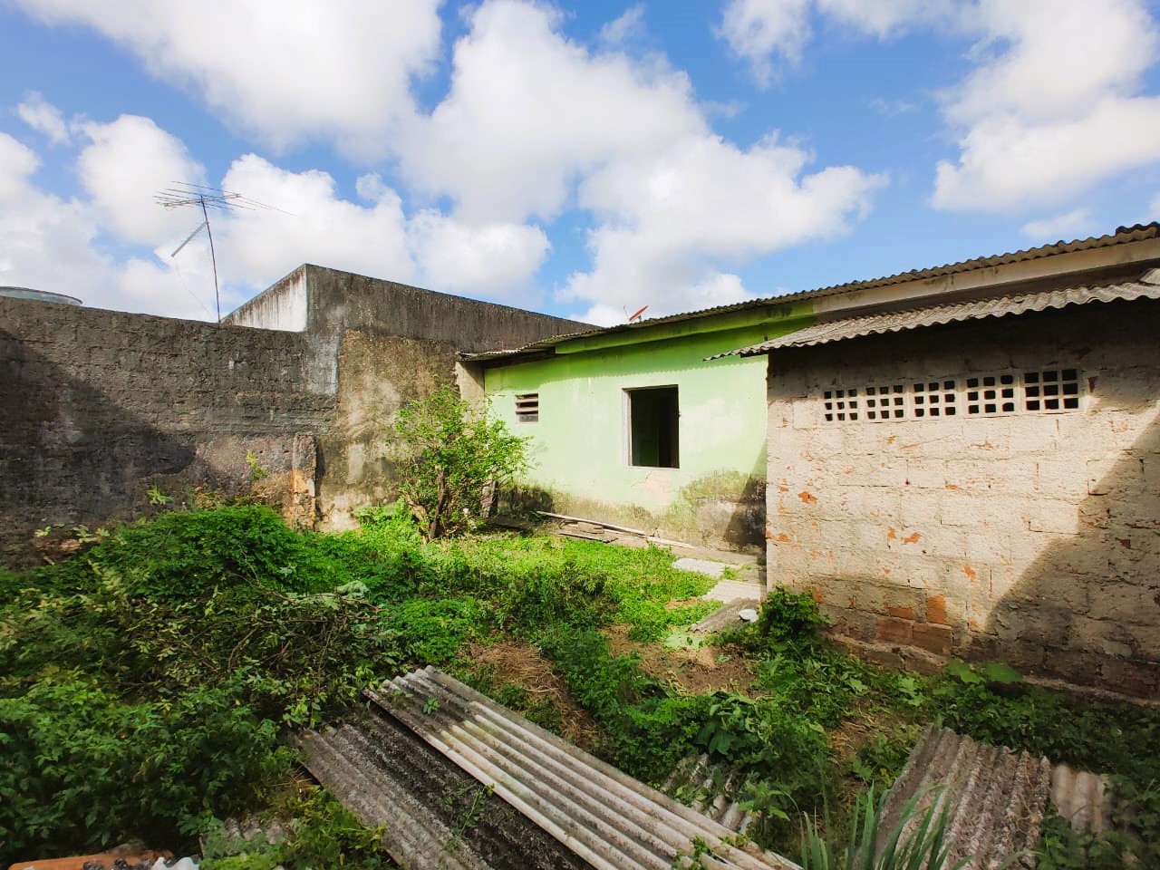 Imagem Casa com 2 Quartos à Venda, 120 m²em Jardim São Paulo - Recife