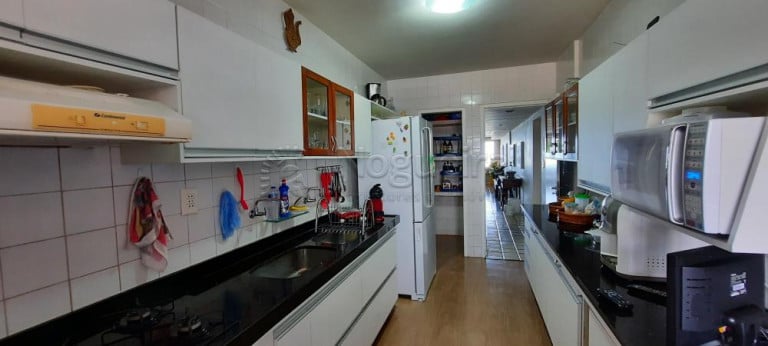 Imagem Apartamento com 4 Quartos à Venda, 156 m² em Casa Caiada - Olinda