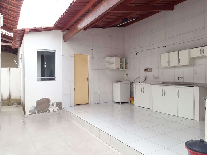 Imagem Casa com 4 Quartos para Alugar, 250 m² em Santa Mônica - Feira De Santana