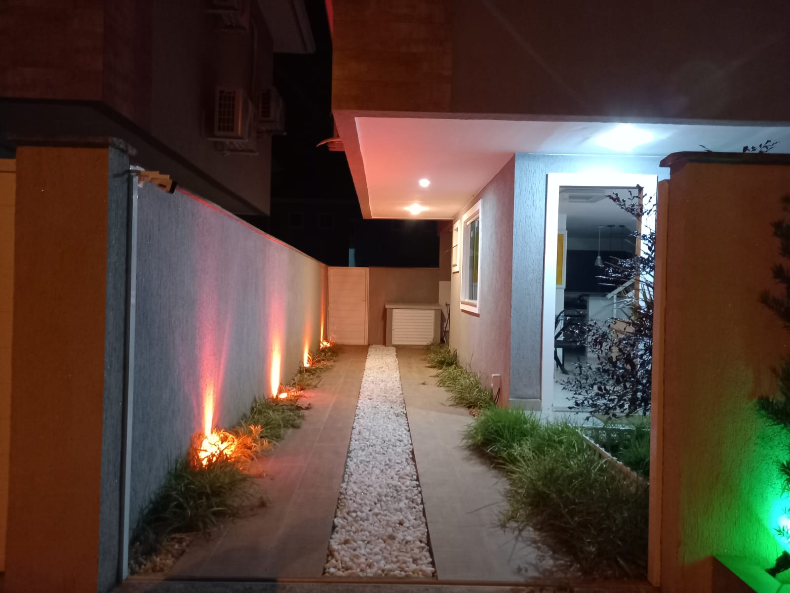 Imagem Casa com 3 Quartos à Venda, 110 m²em Piratininga - Niterói