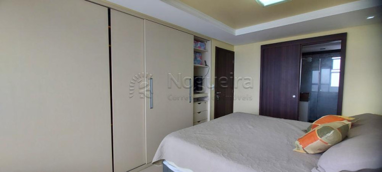 Apartamento com 3 Quartos à Venda, 110 m² em Candeias - Jaboatão dos Guararapes