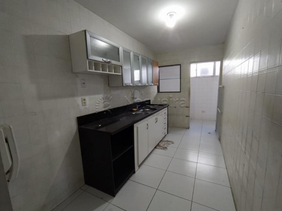 Imagem Apartamento com 3 Quartos à Venda, 107 m² em Campo Grande - Recife